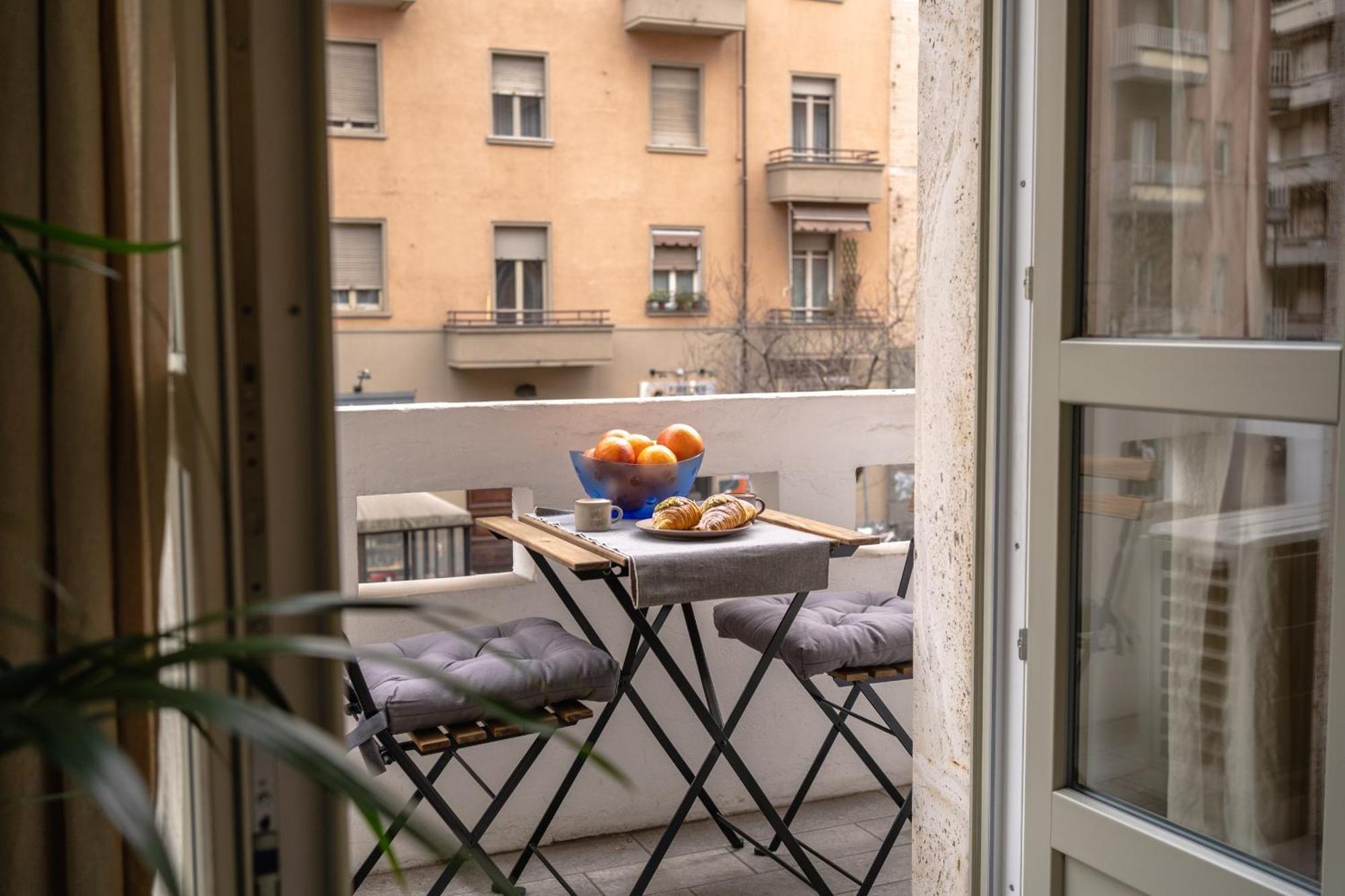 Porta Nuova - Alpitour Free Parking & Netflix Appartement Turijn Buitenkant foto